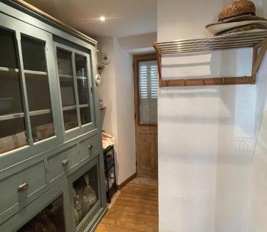 Aiguebelette-le-Lac House | Maison de village 5 personnes