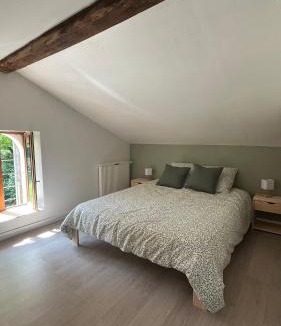 Meilhan-sur-Garonne Hostel | Maison Eclusière le Coup de Pompe