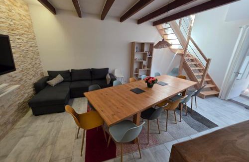Floirac Villa | Maison fraîche du 18e siècle - 15 personnes