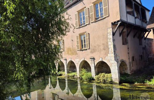 Chartres Apartment | Maison historique - 11 personnes - basse ville