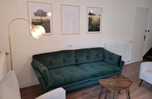 Madeleine - Saint-Leonard House | Maison jardin 4 chambres Parking Gratuit