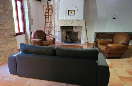 Saint-Martin-de-Gurson House | Maison Jean-Du-Feu au calme à Saint Martin de Gurson
