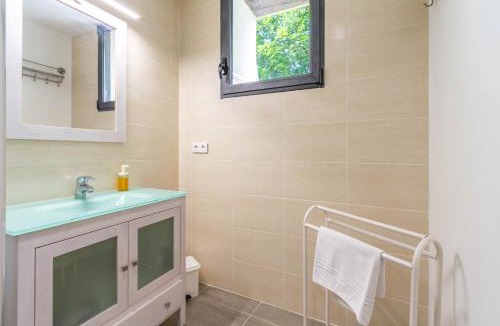 Monein Villa | Maison Laguilharre - 8 personnes - nature & vue Pyrénées