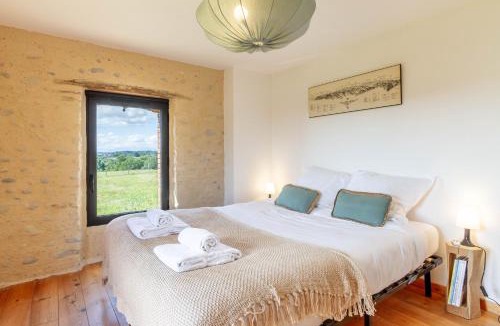 Monein Villa | Maison Laguilharre - 8 personnes - nature & vue Pyrénées