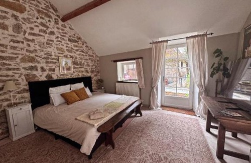 Bugnein Bed & Breakfast | Maison Le Grand Saule