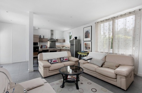 Le Pouliguen House | Maison Les Mouettes – Private Terrace, Garden, and Wi-Fi 2 km from the Beaches