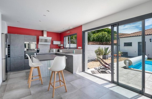 La Plaine-sur-Mer House | Maison moderne avec piscine pour 6
