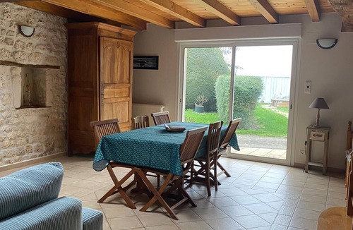 Pons House | Maison sur Propriété Viticole, Avec Piscine Chauffée
