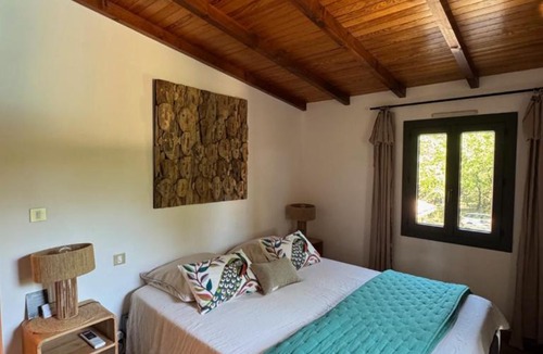 Mondragon Bed & Breakfast | Maison Terre de Lune