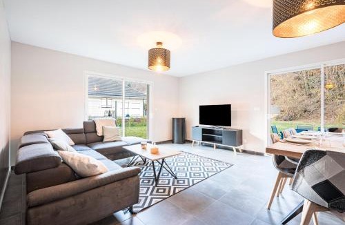 Saint-Jean-de-Maurienne House | Maison vélo et ski