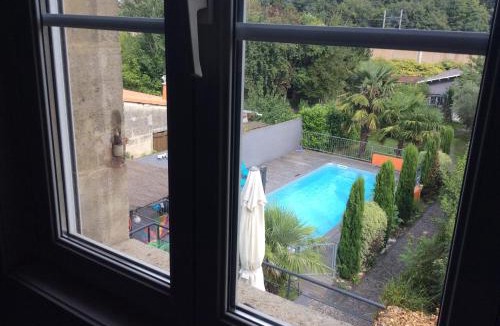 Carbon-Blanc House | Maison (villa) de charme avec piscine