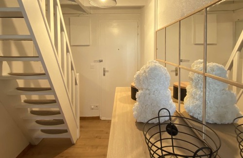 Saint-Vallier-de-Thiey House | Maisonette in closed residence