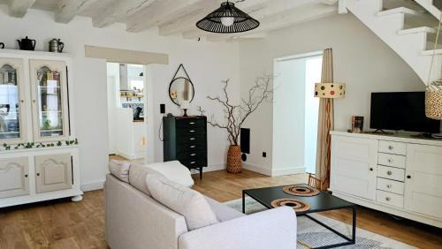 Montrelais House | Maisonnette rénovée à 700m des bords de Loire