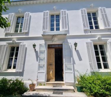 Le Tignet Villa | Manor house with pool