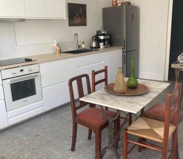 Barbezieux-Saint-Hilaire House | Maralocquet