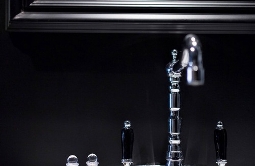 Capucins - Victoire Apartment | Marie-Astrid's secrets, Love Room Chic suite