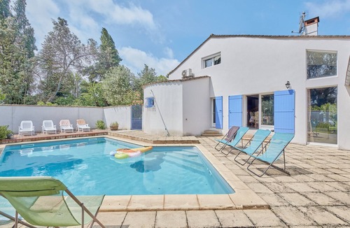 Monfaucon House | Mas Blanc Monfaucon - Grande maison avec piscine