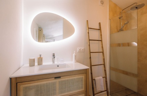 La Colle-sur-Loup Bed & Breakfast | Mas des Arts & Spa