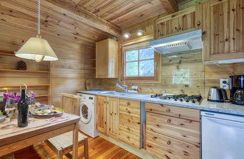 Les Tines Apartment | Mazot Mer de Glace near Chamonix w/Private Garden, Deck & Views, Chamonix, France