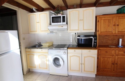 La Remigeasse House | Mezzanine house near beach, Dolus-d'Oléron, sleeps 4