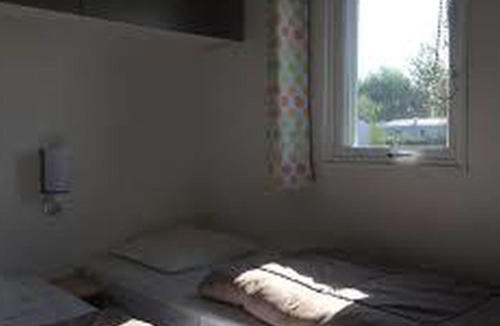 Luynes Other | Mobil-home 38m² avec terrasse pour 6 personnes - API-1-52-1008