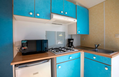 Plouha House | Mobile Home 'Bikini' with Private Terrace and Private Garden