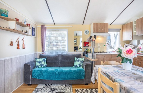 Saint-Hilaire-de-Riez RV Rental | Mobile Home 'Au Calme - Shared Pool' with Shared Pool and Private Terrace