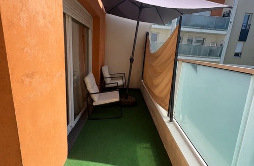 Cachan Apartment | Modern duplex near Paris-Terrace & Parking