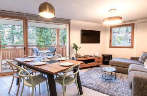 Les Houches Apartment | Modern flat in Les Houches Balcony Parking