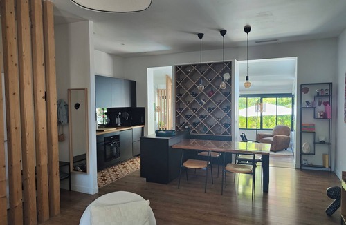 Mazargues House | Modern House in Marseille's 9th District, Mazargues, 10 minutes from the sea and 20 minutes from Cassis.