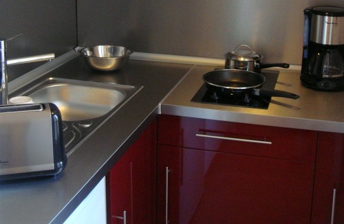 Perigueux Apartment | Modern Studio - 3rd floor - downtown