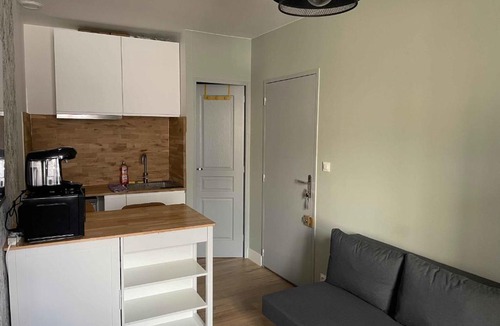 Capucins - Victoire Apartment | Modern studio near historic center Bordeaux