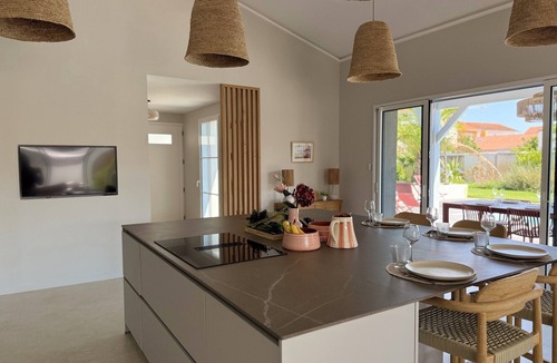 Quartier de l'Hippodrome House | Modern villa with a pool