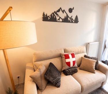 Challes-les-Eaux Apartment | New Appart Cocon chic 2 ou 4 pers Lac et Montagne