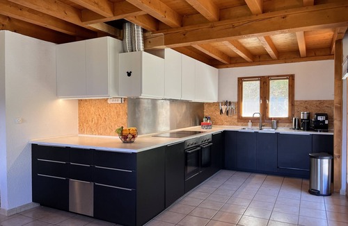 Oz-en-Oisans Ski Chalet | NEW- Large chalet 200m2 | 20m from the slopes | Sauna & mountain view