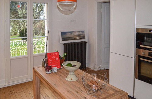 Saint-Christoly-de-Blaye House | Nice home in Saint-Christoly-de-Bla