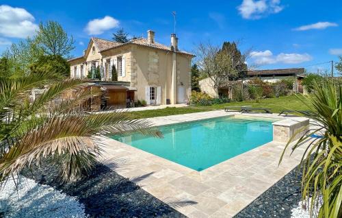 Saint-Christoly-de-Blaye House | Nice Home In Saint-Christoly-De-Bla