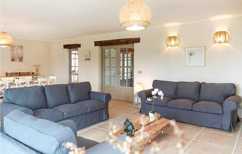 Lussas-et-Nontronneau House | Nice Home In Lussas Et Nontronneau