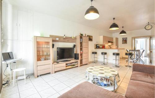 Apremont House | Nice Home In Apremont With Wifi