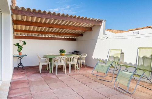 La Faute-sur-Mer House | Nice home in La Faute sur Mer with WiFi