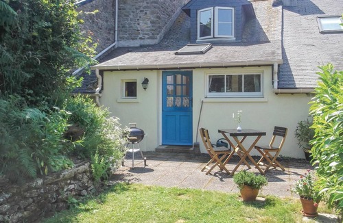 Beganne House | Not far from Rochefort-en-Terre stands this pleasant vacation property.