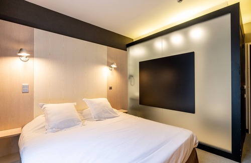 Richebourg - Saint-Clement Hotel | OLDEGAR Hôtel