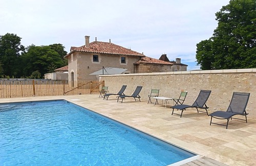 Saint-Pierre-de-Cole House | Périgord. gite sleeps 8 or 12, 4*, private heated pool, large open spaces.