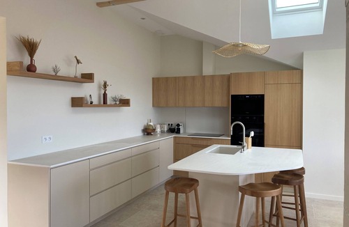 Prefailles Villa | Pêcherie de la Pointe: waterfront home