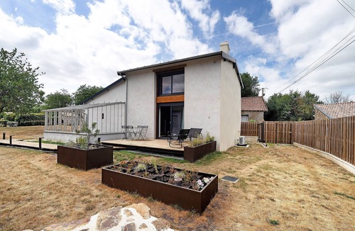 Sevremoine House | Petite house “La Grande Rivière” with pool, Wi-Fi, and air conditioning