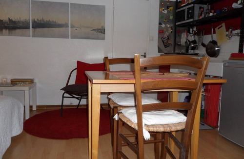 6th Arrondissement Apartment | Pied-à-terre in the hyper center