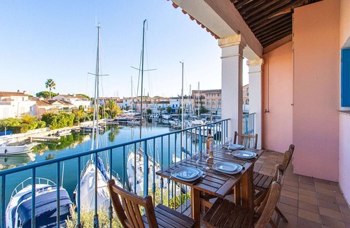Port Grimaud Apartment | PORT GRIMAUD Renovated 3-room apartment - Balcony, WIFI, A/C