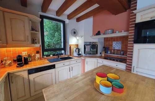 Pressigny-les Pins Villa | PRESSIGNY LES PINS, BEAUTIFUL VILLA IN THE COUNTRYSIDE WITH SWIMMING POOL FOR 13 PEOPLE