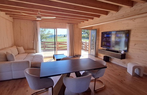 Beauregard-de-Terrasson Ski Chalet | Quiet cottage in Périgord Noir with heated pool in winter