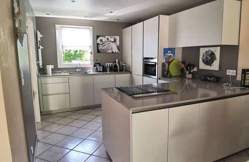 Annecy-le-Vieux Cottage | Quiet cottage with private pool 5 minutes from the lake by car